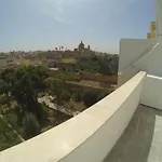 Διαμέρισμα Stunning Penthouse. Fully A/c 95sqm One Bedroom *