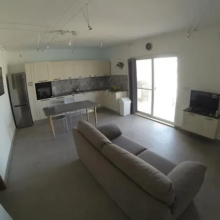 公寓 Stunning Penthouse. Fully A/c 95sqm One Bedroom Żejtun