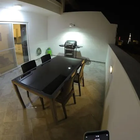 Stunning Penthouse. Fully A/c 95sqm One Bedroom 公寓 Żejtun