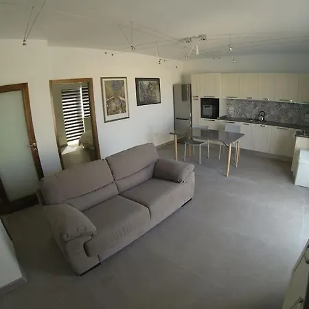 Stunning Penthouse. Fully A/c 95sqm One Bedroom Żejtun